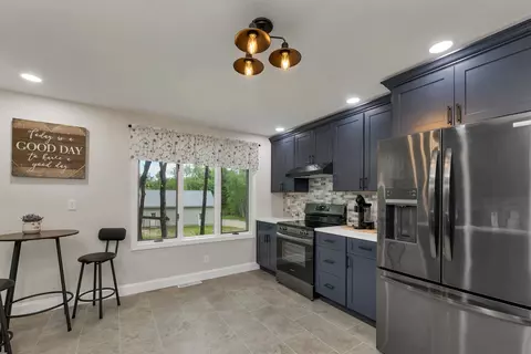 Kitchen - 105 Nichols Rd, Ossipee, NH 03814 photo 3 of 6