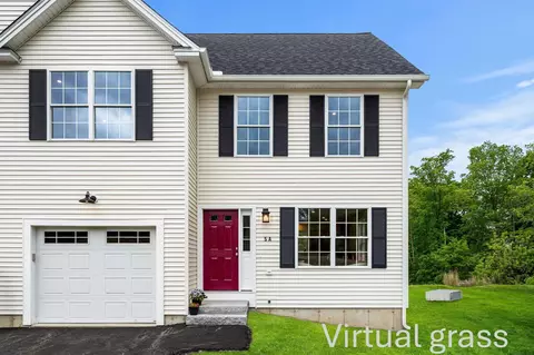 5 Violette Dr # A, Epping, NH 03042