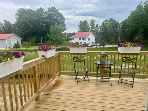 Exterior - 5 Violette Dr # A, Epping, NH 03042 photo 4 of 10