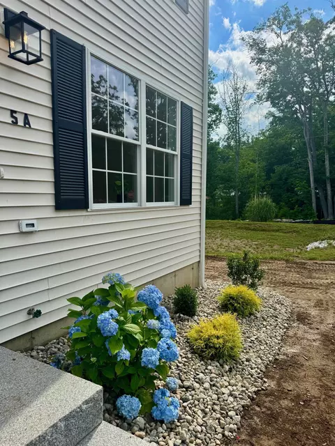 Exterior - 5 Violette Dr # A, Epping, NH 03042 photo 8 of 10