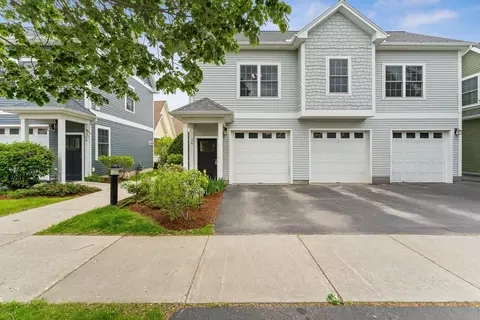 34 Madison Dr, Williston, VT 05495