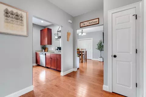 Entry Way - 34 Madison Dr, Williston, VT 05495 photo 2 of 3