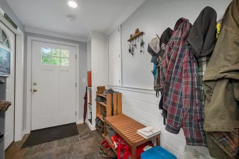 Entry Way - 40 Sheldon Rd, Derry, NH 03038 photo 1 of 3