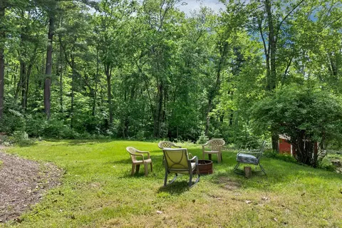 Exterior - 40 Sheldon Rd, Derry, NH 03038 photo 7 of 10