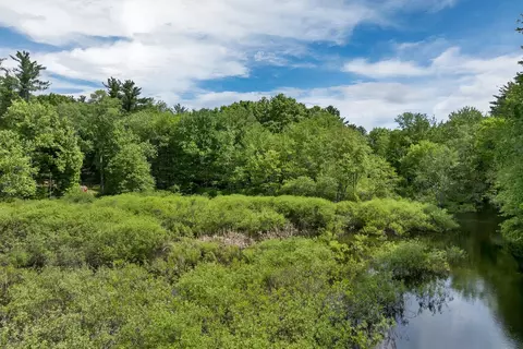 View/Area - 40 Sheldon Rd, Derry, NH 03038 photo 2 of 2