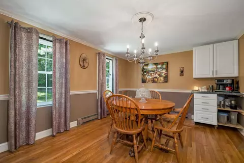 Dining - 40 Sheldon Rd, Derry, NH 03038 photo 3 of 3