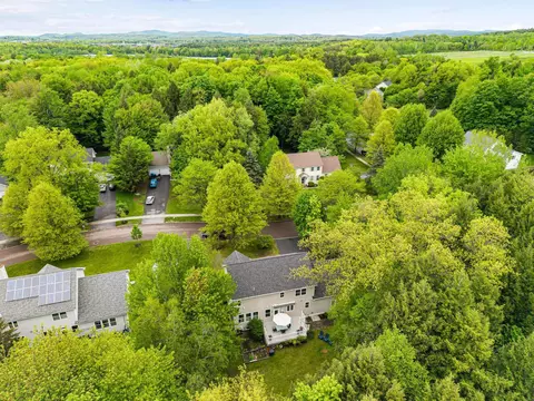 View/Area - 31 Barrett Ln, Williston, VT 05495 photo 3 of 3