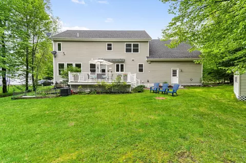 Exterior - 31 Barrett Ln, Williston, VT 05495 photo 4 of 11