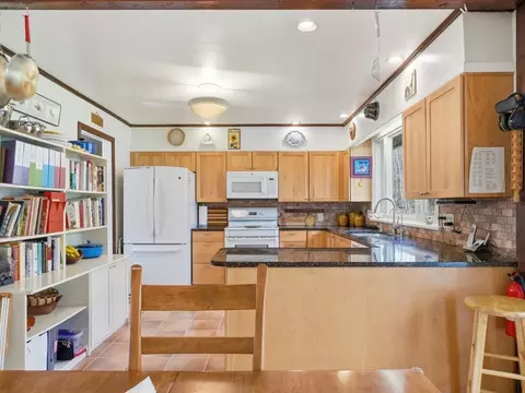 Kitchen - 12 Briar Patch Ln, Underhill, VT 05489 photo 5 of 5