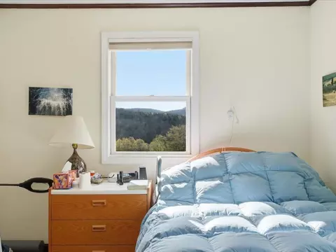 Bedroom - 12 Briar Patch Ln, Underhill, VT 05489 photo 4 of 11