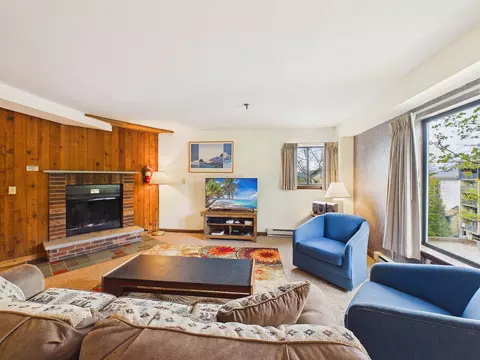 133 E Mountain Rd #3B07, Killington, VT 05751