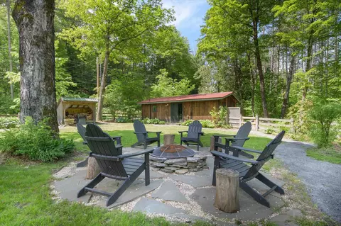 Exterior - 142 Dover Rd, Williamsville, VT 05362 photo 7 of 11