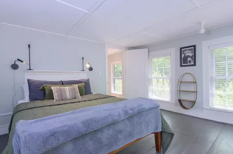 Bedroom - 142 Dover Rd, Williamsville, VT 05362 photo 6 of 7