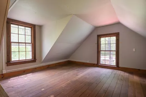 Bedroom - 142 Dover Rd, Williamsville, VT 05362 photo 7 of 7