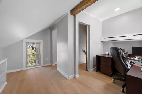 Entry Way - 41 Esker Rd, Hampton, NH 03842 photo 4 of 7