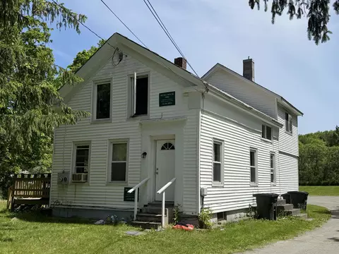 589 South St, Castleton, VT 05735