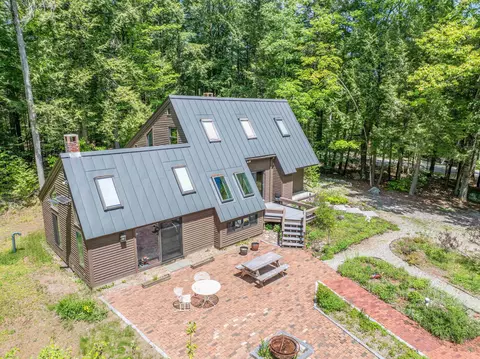 47 Forest Pond Rd, New Hampton, NH 03256