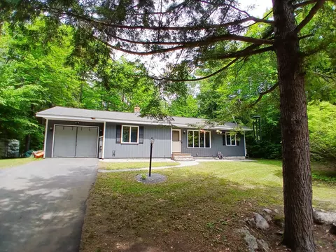 67 S Brook Cir, Newbury, NH 03255