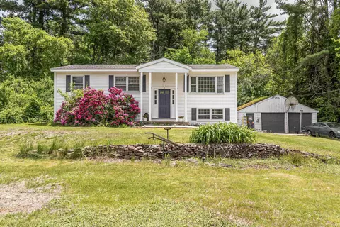 3 Craven Ter, Derry, NH 03038