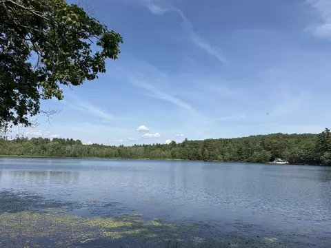 14 Glines Park Rd, Northfield, NH 03276
