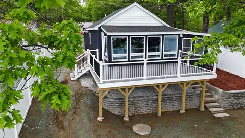 14 Glines Park Rd, Northfield, NH 03276