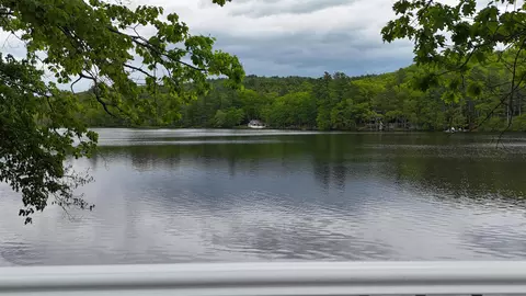 14 Glines Park Rd, Northfield, NH 03276