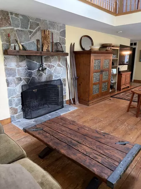 Living - 114 Dearborn Rd, Epping, NH 03042 photo 1 of 2