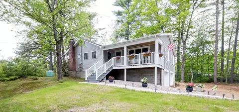 40 Emerald Point Rd, Wakefield, NH 03830