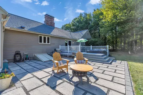 Exterior - 9 Audley Dv, Bow, NH 03304 photo 4 of 15
