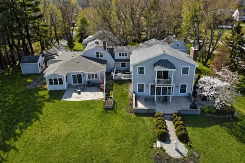 4 Spring Ln, Eliot, ME 03903