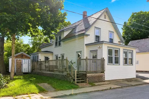 26 Center St, Walpole, NH 03609