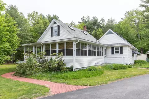 493 Clinton St, Concord, NH 03301