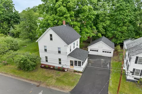33 Spruce St, Concord, NH 03301