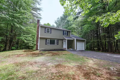 51 Halls Village Rd, Chester, NH 03036