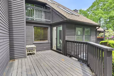 Exterior - 37 Stacey Cir, Windham, NH 03087 photo 3 of 6