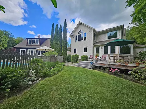 3924 Sweet Pond Rd, Guilford, VT 05301