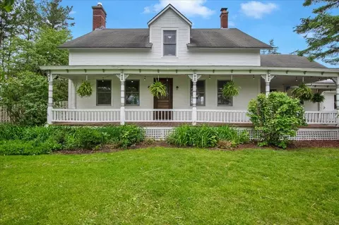 1721 Dorset St, South Burlington, VT 05403