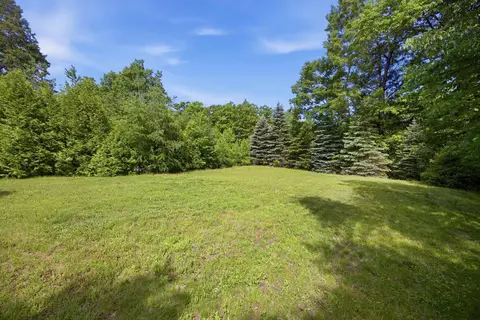 Exterior - 6 Dunnmoore Dr, Bow, NH 03304 photo 7 of 12