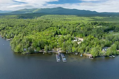 7 Shady Ln, Tuftonboro, NH 03853