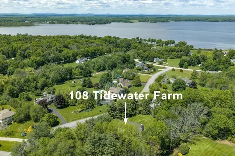 108 Tidewater Farm Rd, Stratham, NH 03885