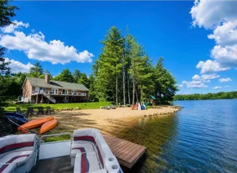 110 Red Gate Ln, Rindge, NH 03461