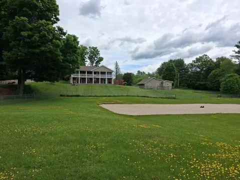 107 Kendall Pond Rd, Windham, NH 03087