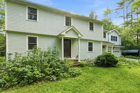 26 Jonathan Ln, Bow, NH 03304