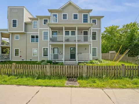 235 Park St #7, Burlington, VT 05401