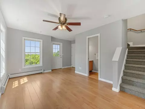 235 Park St #7, Burlington, VT 05401