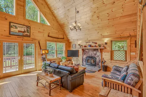 Living - 1560 Cherry Valley Rd, Bethlehem, NH 03574 photo 1 of 5