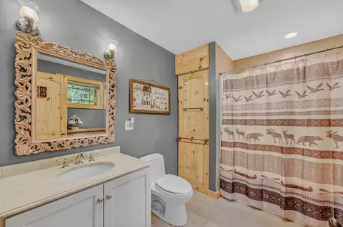 Bath - 1560 Cherry Valley Rd, Bethlehem, NH 03574 photo 5 of 5