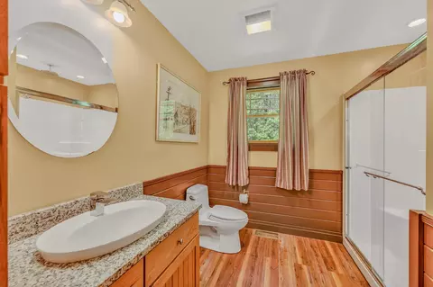 Bath - 1560 Cherry Valley Rd, Bethlehem, NH 03574 photo 1 of 5