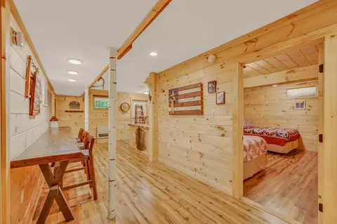 Entry Way - 1560 Cherry Valley Rd, Bethlehem, NH 03574 photo 7 of 7