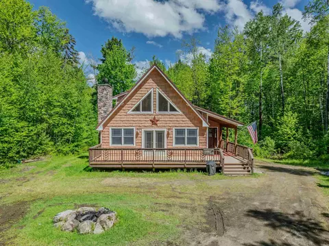 Exterior - 1560 Cherry Valley Rd, Bethlehem, NH 03574 photo 10 of 11